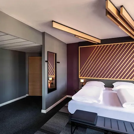 Hotel Ibis Hauptbahnhof 3*
